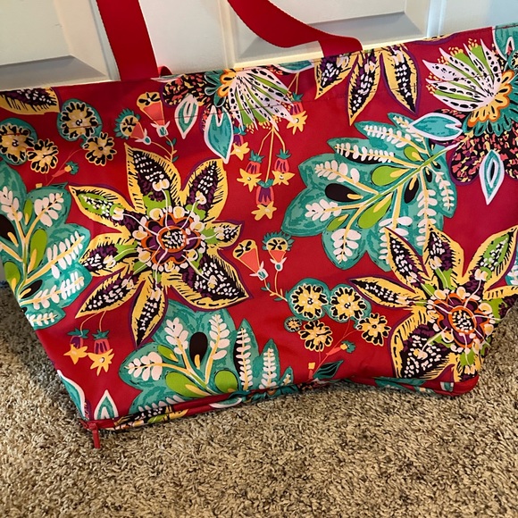 Vera Bradley Handbags - Tote Beach Bag